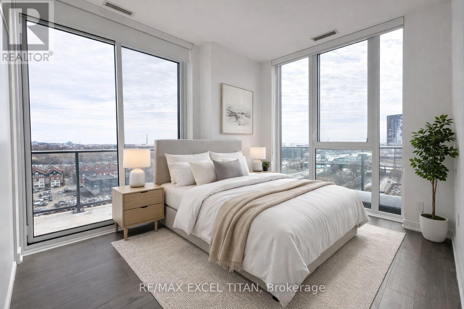 1108 - 5 Defries Street, Toronto, Ontario  M5A 0W7 - Photo 11 - C12937360