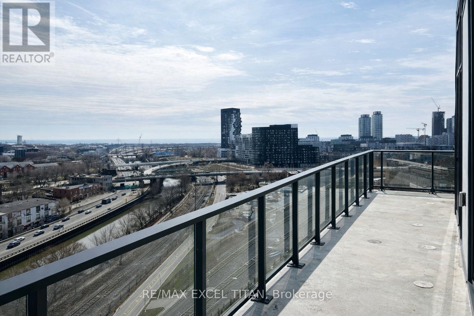 1108 - 5 Defries Street, Toronto, Ontario  M5A 0W7 - Photo 7 - C12937360