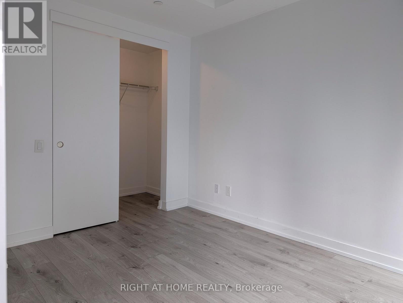 723 - 161 Roehampton Avenue, Toronto, Ontario  M4P 0C8 - Photo 5 - C12937368