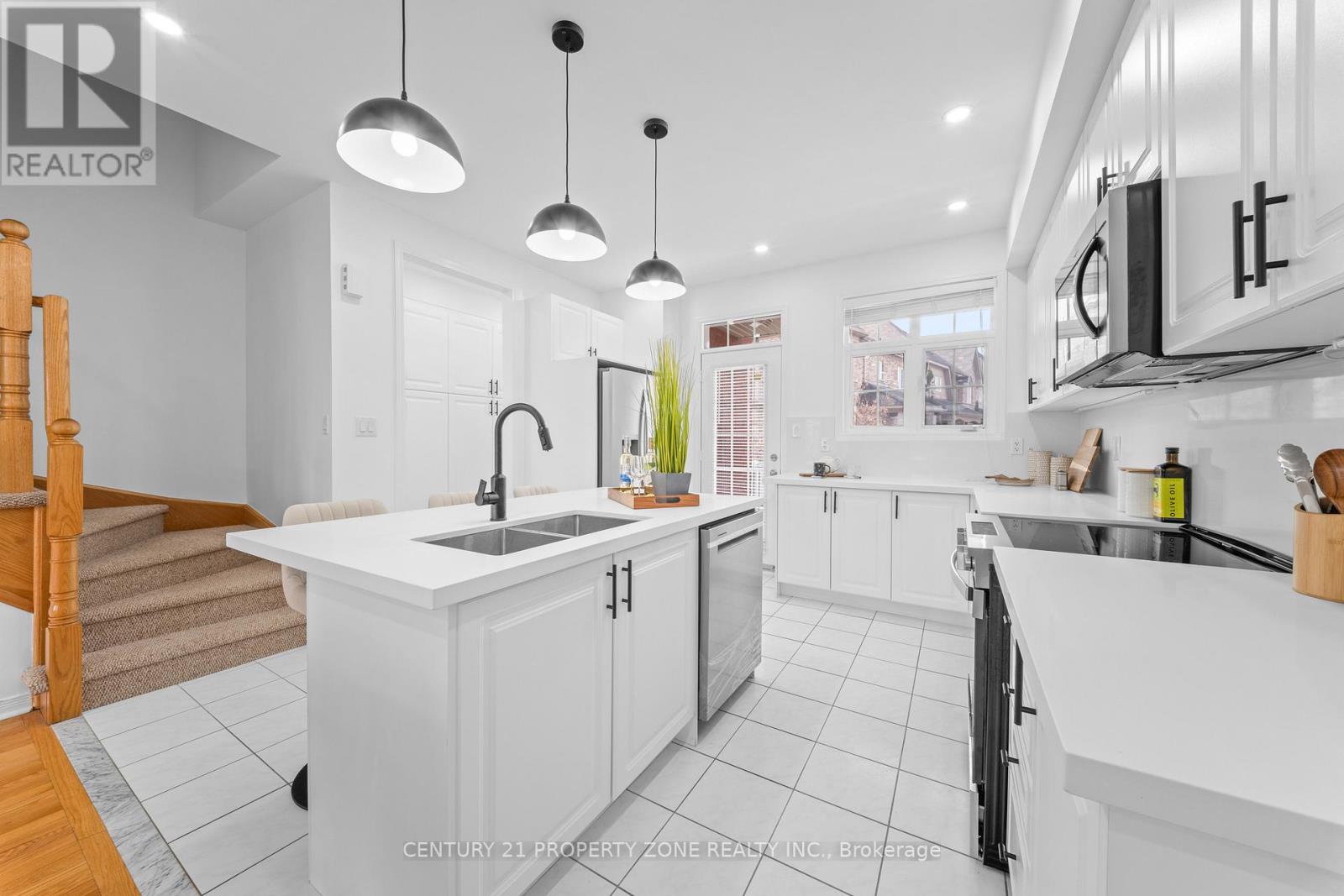 13 - 1701 Finch Avenue, Pickering, Ontario  L1V 0B7 - Photo 11 - E12937292