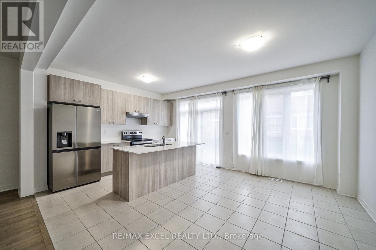 Main - 26 Deer Ridge Crescent, Whitby, Ontario  L1P 0P3 - Photo 6 - E12937344