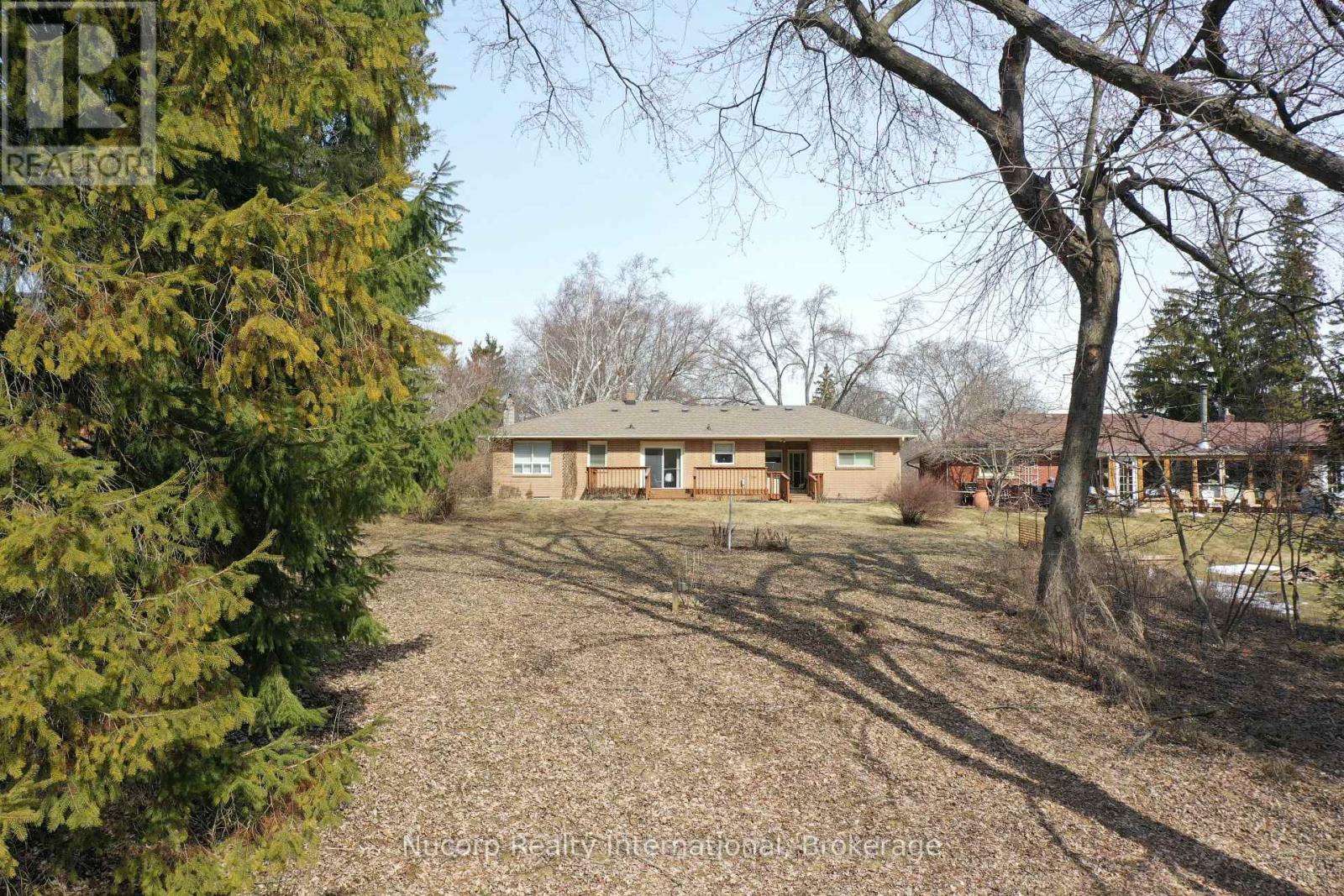 774 Sutherland Avenue, Newmarket, Ontario L3Y 1G1 - Photo 10 - N12937306