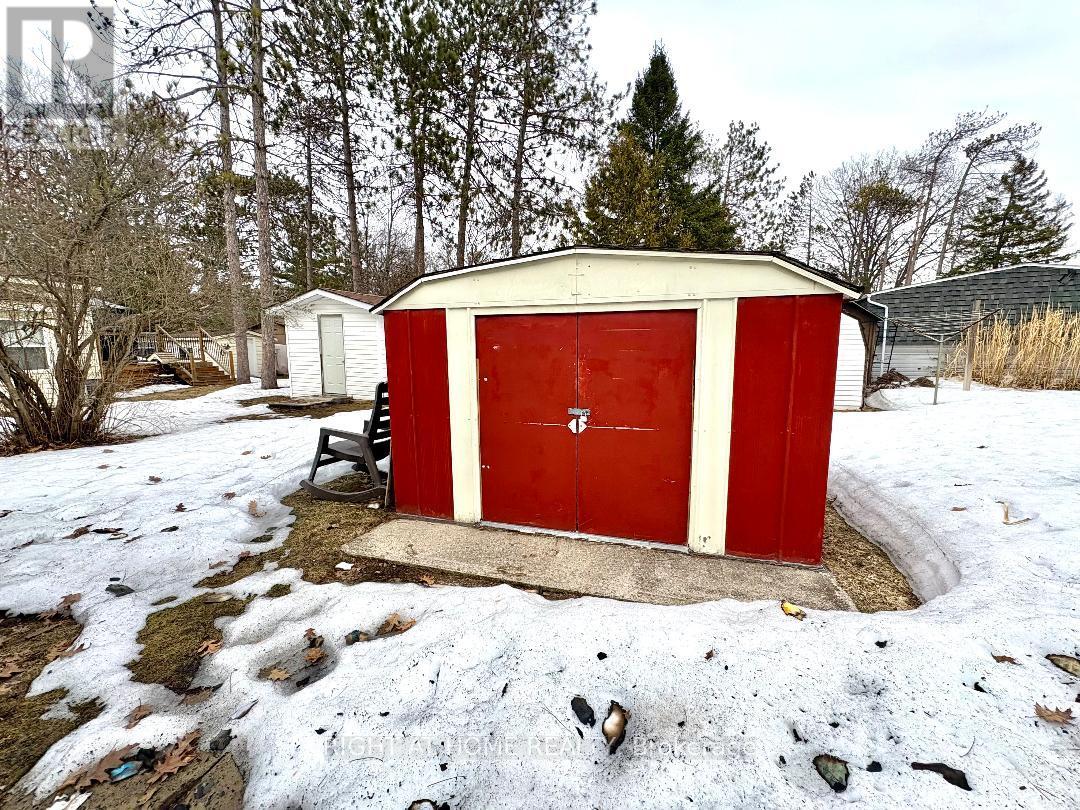 14 Sinclair Avenue S, Wasaga Beach, Ontario  L9Z 1K3 - Photo 24 - S12937308