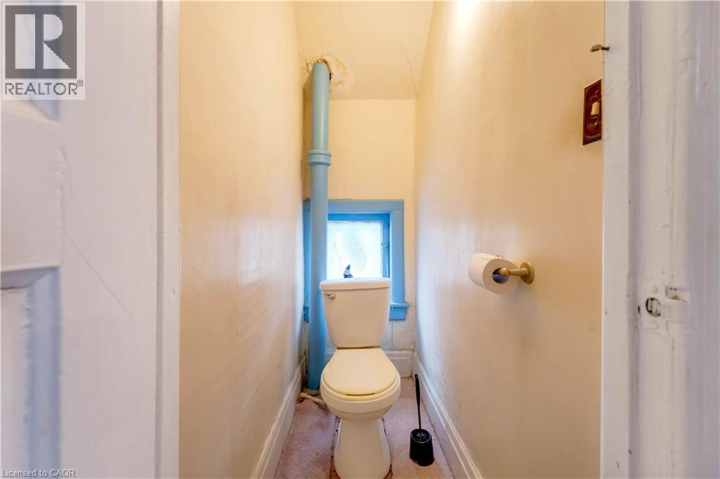 24 Madison Avenue S, Kitchener, Ontario  N2G 3M3 - Photo 25 - 40813559