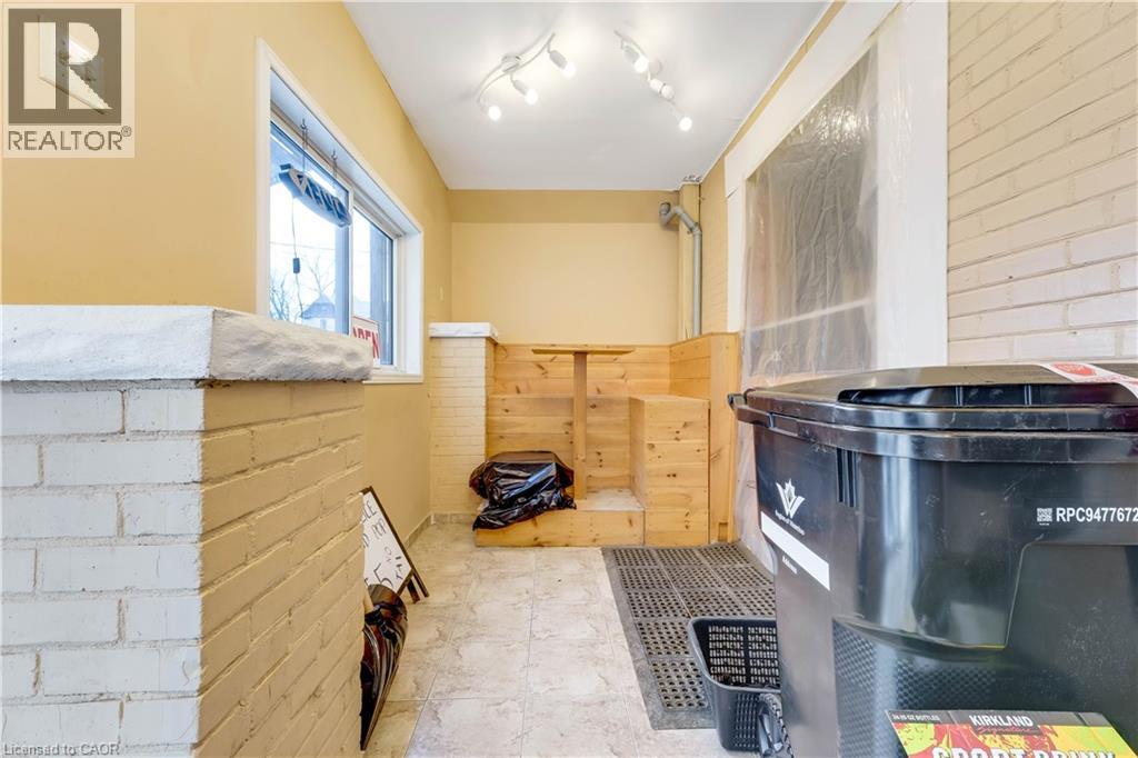 24 Madison Avenue S, Kitchener, Ontario  N2G 3M3 - Photo 31 - 40813559