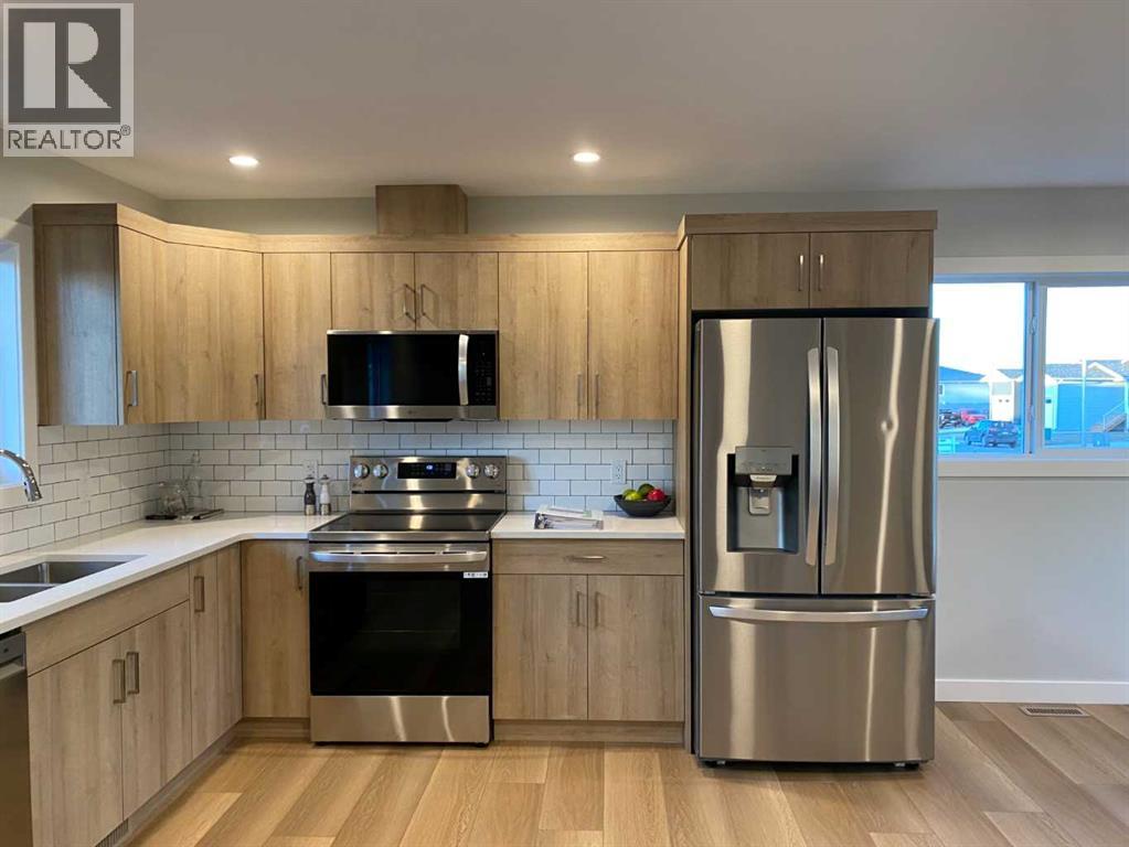 4202 57 Street, Taber, Alberta  T1G 0G8 - Photo 9 - A2291358