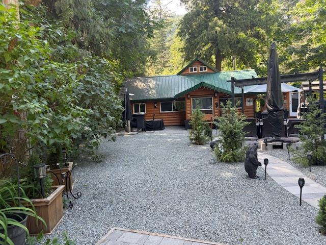 B9 65443 Emory Creek Road, Yale 