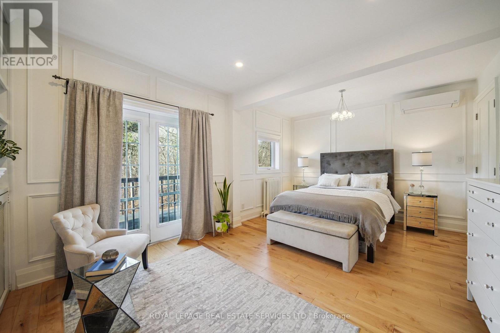 29 Parkside Drive, Toronto, Ontario  M6R 2Y7 - Photo 17 - W12937304