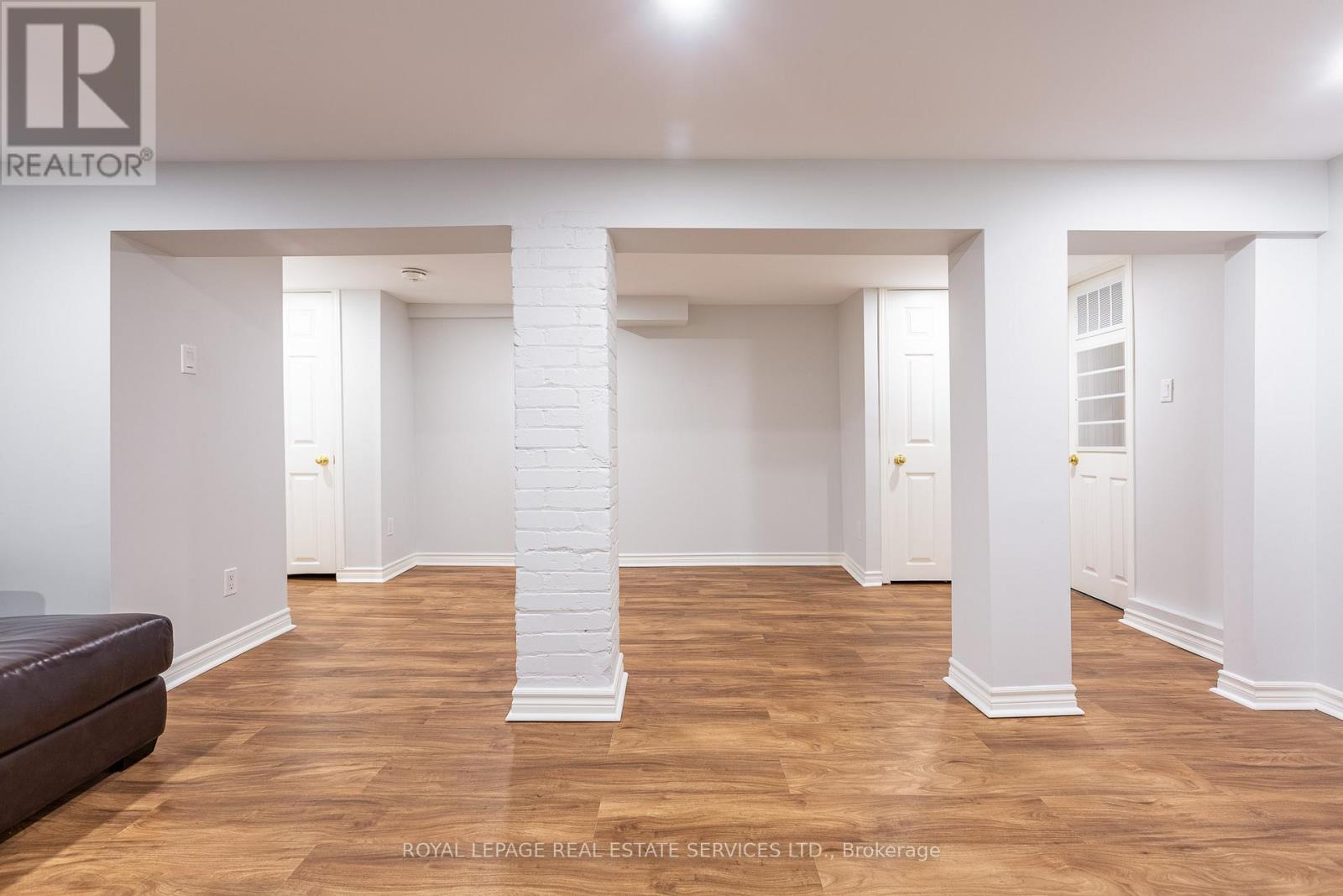 29 Parkside Drive, Toronto, Ontario  M6R 2Y7 - Photo 33 - W12937304