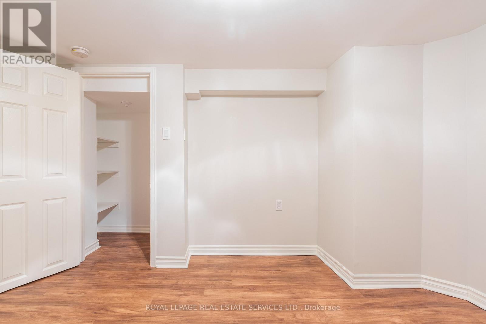 29 Parkside Drive, Toronto, Ontario  M6R 2Y7 - Photo 37 - W12937304