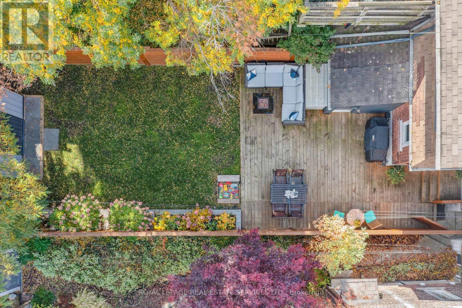 29 Parkside Drive, Toronto, Ontario  M6R 2Y7 - Photo 42 - W12937304