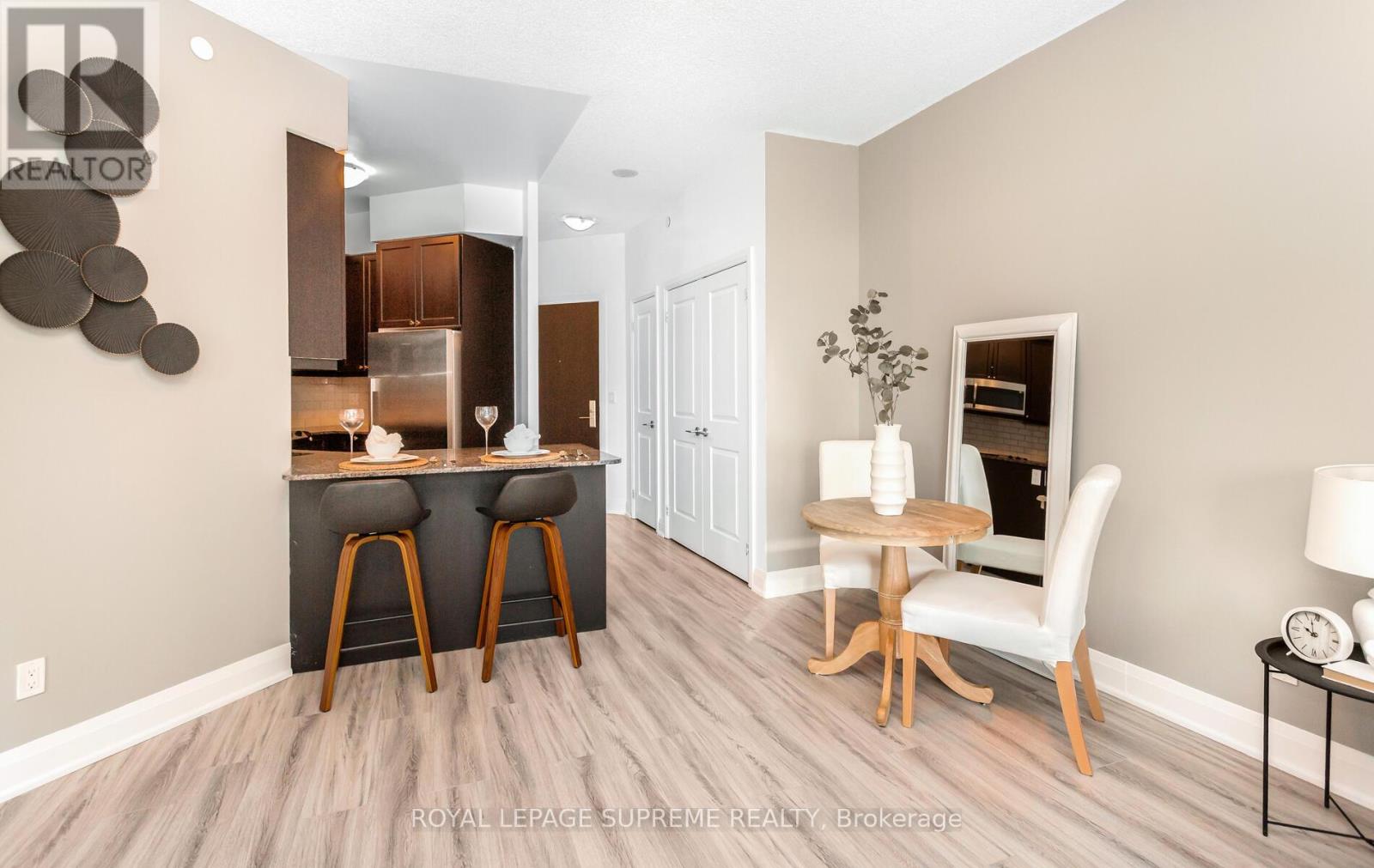 312 - 25 Fontenay Court, Toronto, Ontario  M9A 0C4 - Photo 12 - W12937320