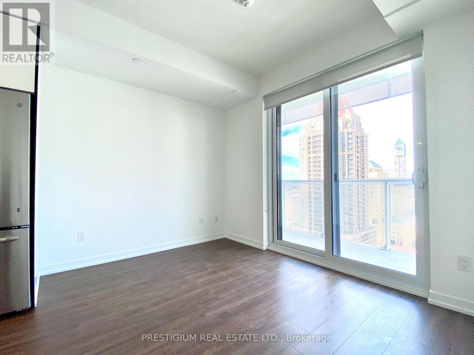 1706 - 4065 Confederation Parkway, Mississauga, Ontario  L5B 4N1 - Photo 6 - W12937340