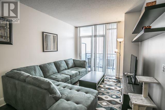 2701 - 330 Burnhamthorpe Road W, Mississauga, Ontario L5B 0E1 - Photo 4 - W12937358