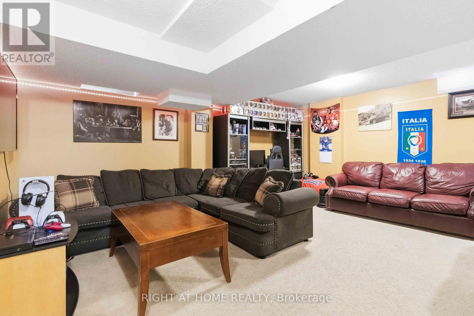 26 Courtsfield Crescent, Brampton (Fletcher's Meadow), Ontario  L7A 2E3 - Photo 23 - W12937382