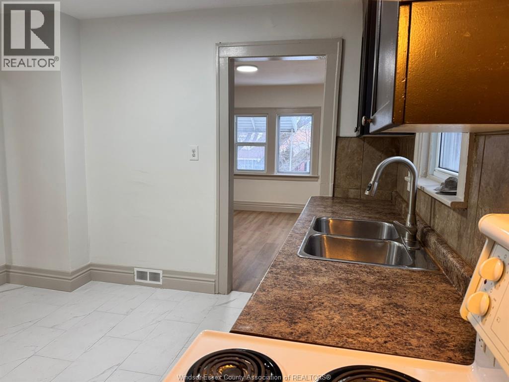 1521 Parent Avenue, Windsor, Ontario  N8X 4J8 - Photo 6 - 26006544