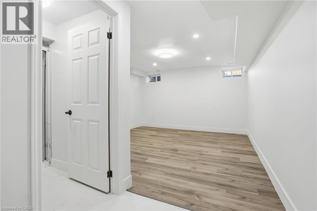 49 Gibson Avenue, Hamilton, Ontario  L8L 6J7 - Photo 22 - 40814809