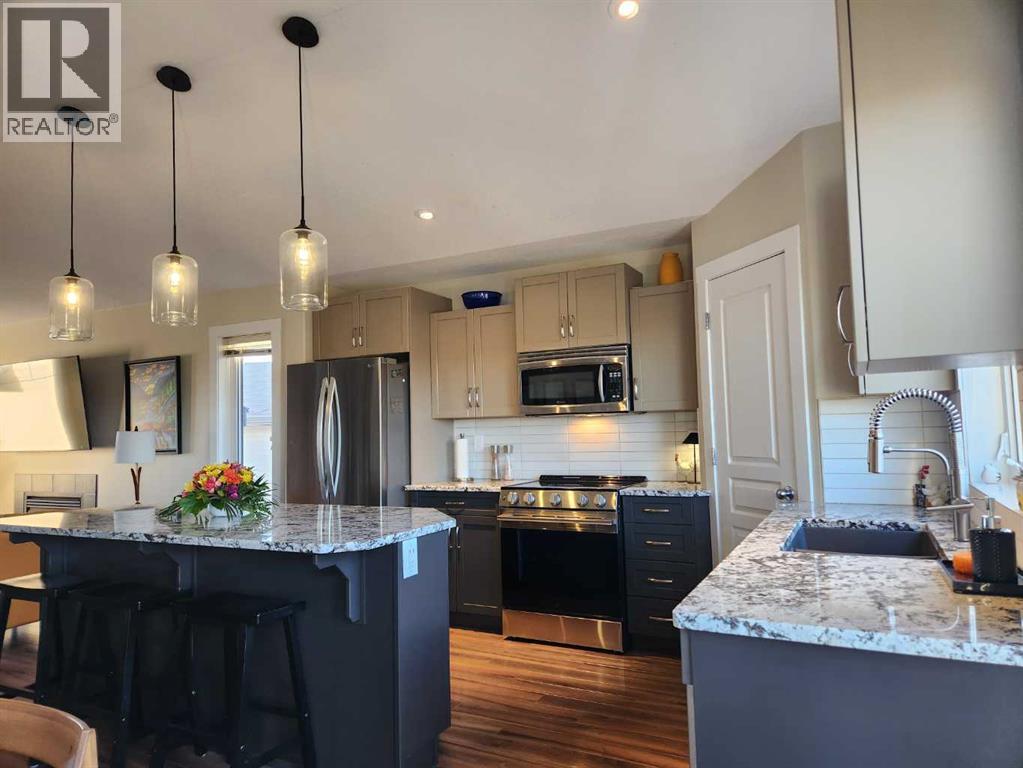 436 Mt Sunburst Crescent W, Lethbridge, Alberta  T1K 2S6 - Photo 8 - A2296631