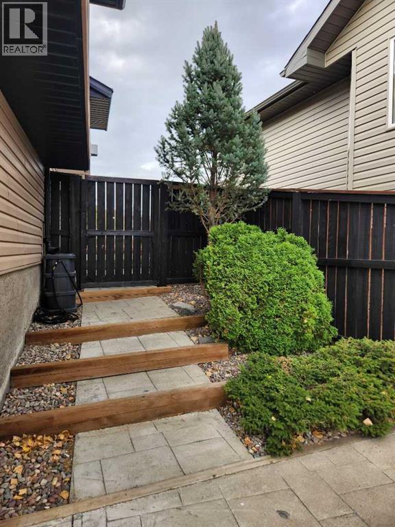 436 Mt Sunburst Crescent W, Lethbridge, Alberta  T1K 2S6 - Photo 40 - A2296631