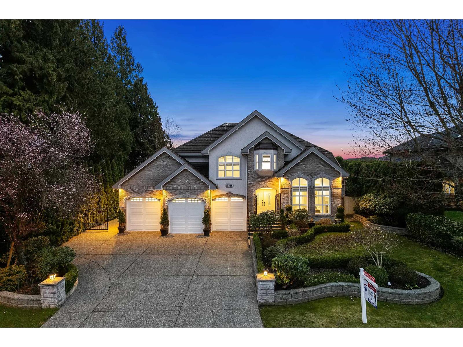 15328 N Kettle Crescent, Surrey, British Columbia V3S 8N9 - Photo 1 - R3105021