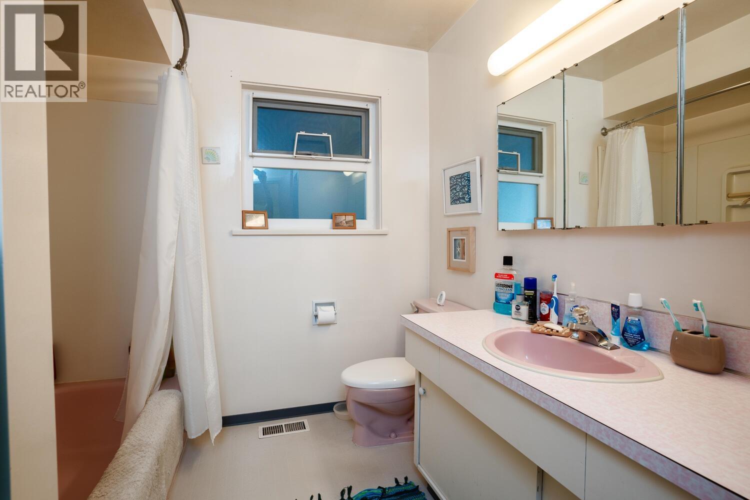 5086 12 Avenue, Delta, British Columbia  V4M 2A8 - Photo 11 - R3088436