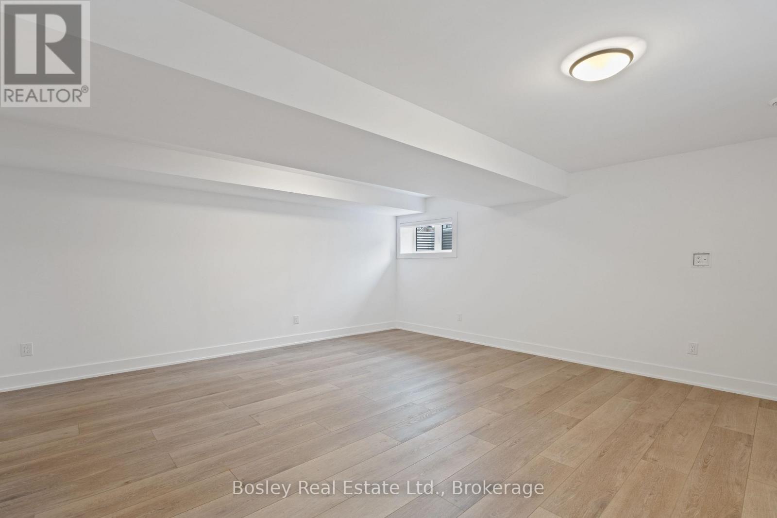 125 Courtland Street, Blue Mountains, Ontario  L9Y 0R4 - Photo 37 - X12937394