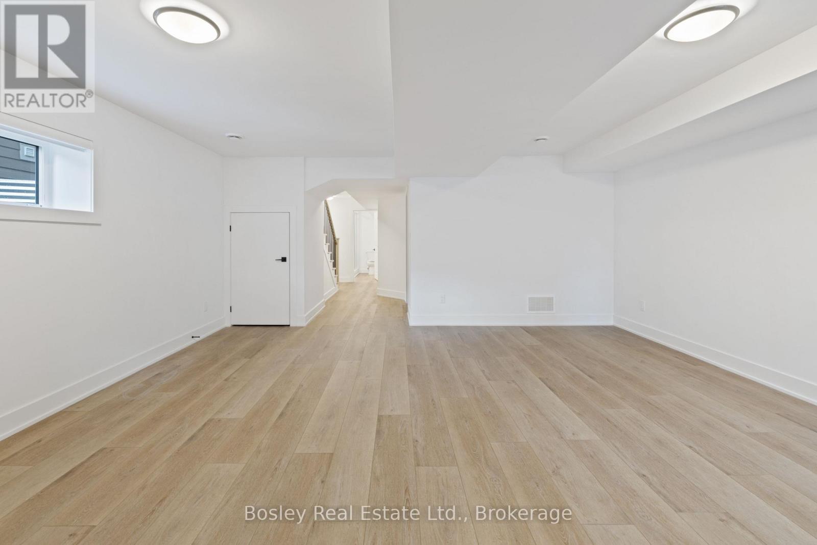 125 Courtland Street, Blue Mountains, Ontario  L9Y 0R4 - Photo 38 - X12937394