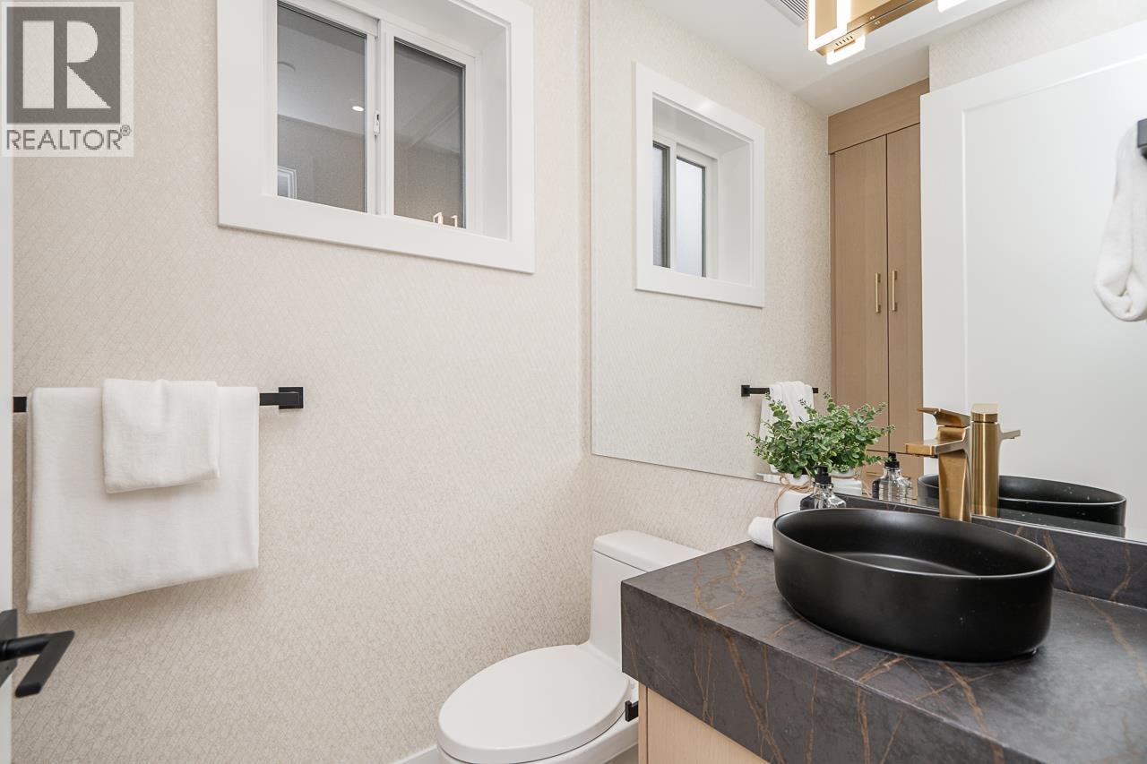 1 150 E 51st Avenue, Vancouver, British Columbia V5X 1C3 - Photo 14 - R3104984