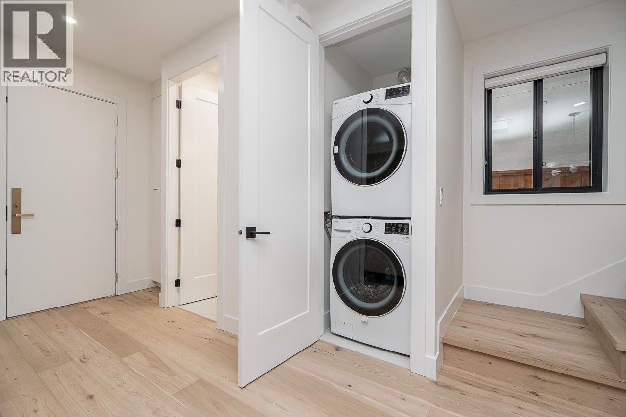 1 150 E 51st Avenue, Vancouver, British Columbia V5X 1C3 - Photo 15 - R3104984