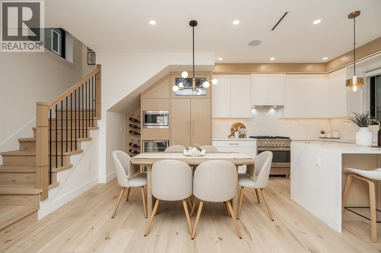 1 150 E 51st Avenue, Vancouver, British Columbia V5X 1C3 - Photo 3 - R3104984