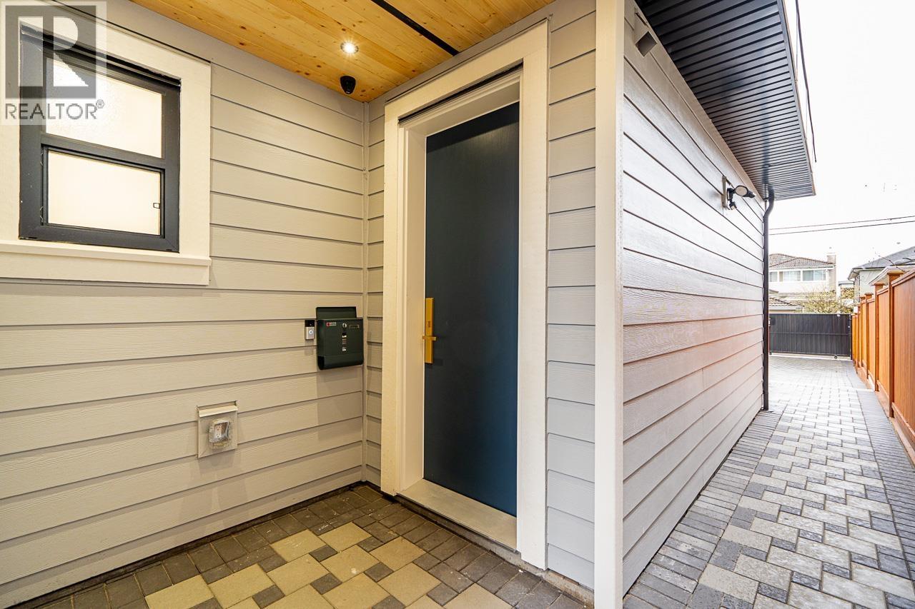 2 150 E 51st Avenue, Vancouver, British Columbia  V5X 1C3 - Photo 12 - R3104990