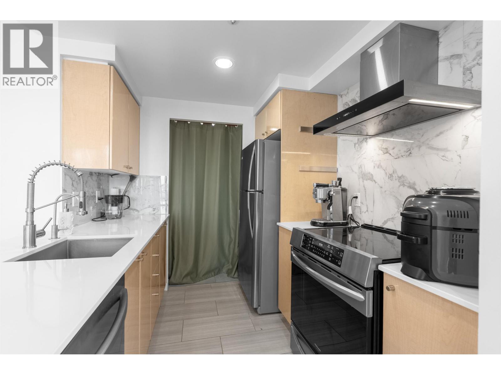 2605 1008 Cambie Street, Vancouver, British Columbia  V6B 6J7 - Photo 11 - R3105033