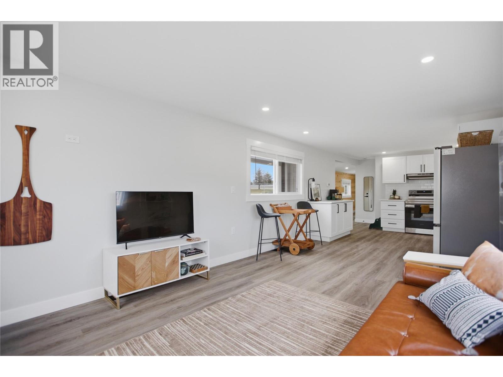 3 Pluto Drive Unit# 3p, Kamloops, British Columbia  V2B 1A6 - Photo 15 - 10380126