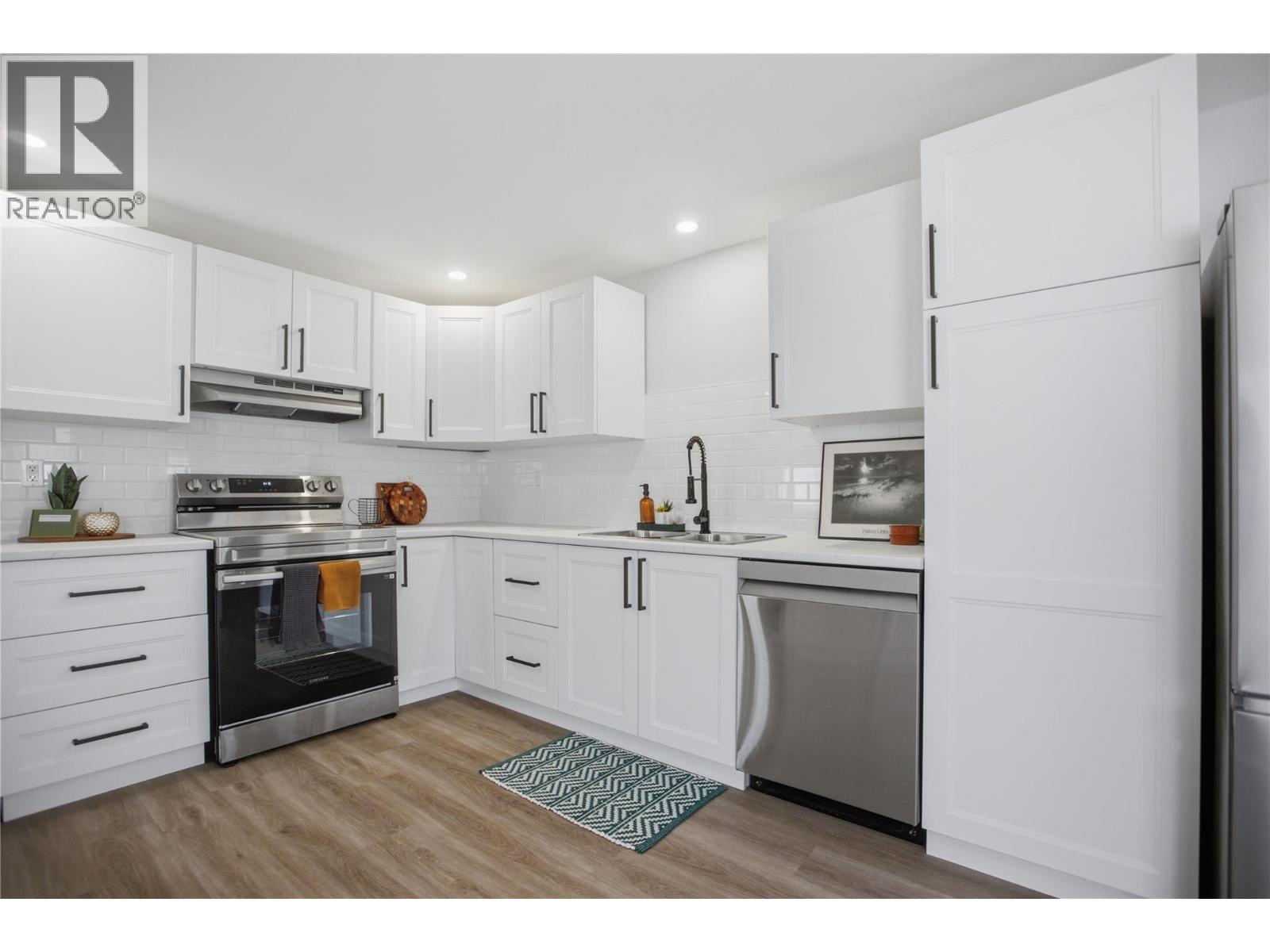 3 Pluto Drive Unit# 3p, Kamloops, British Columbia  V2B 1A6 - Photo 16 - 10380126