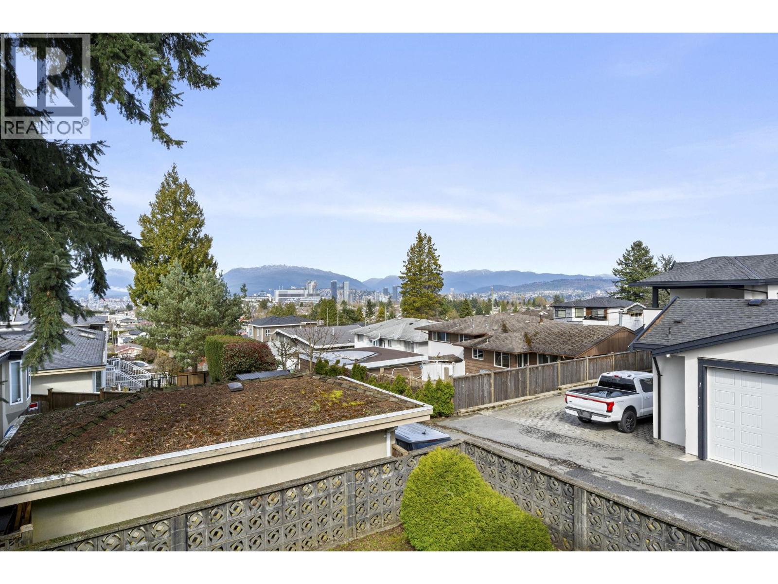 3783 Price Street, Burnaby, British Columbia  V5G 2K9 - Photo 24 - R3105052