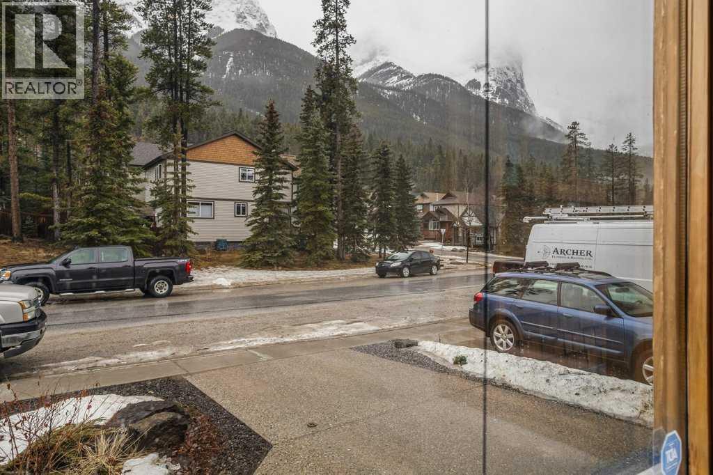 852 Lawrence Grassi Ridge, Canmore, Alberta  T1W 2Y6 - Photo 15 - A2295203