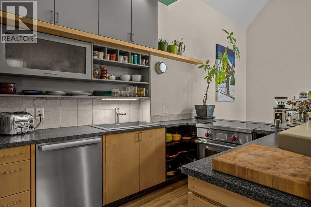 852 Lawrence Grassi Ridge, Canmore, Alberta  T1W 2Y6 - Photo 7 - A2295203