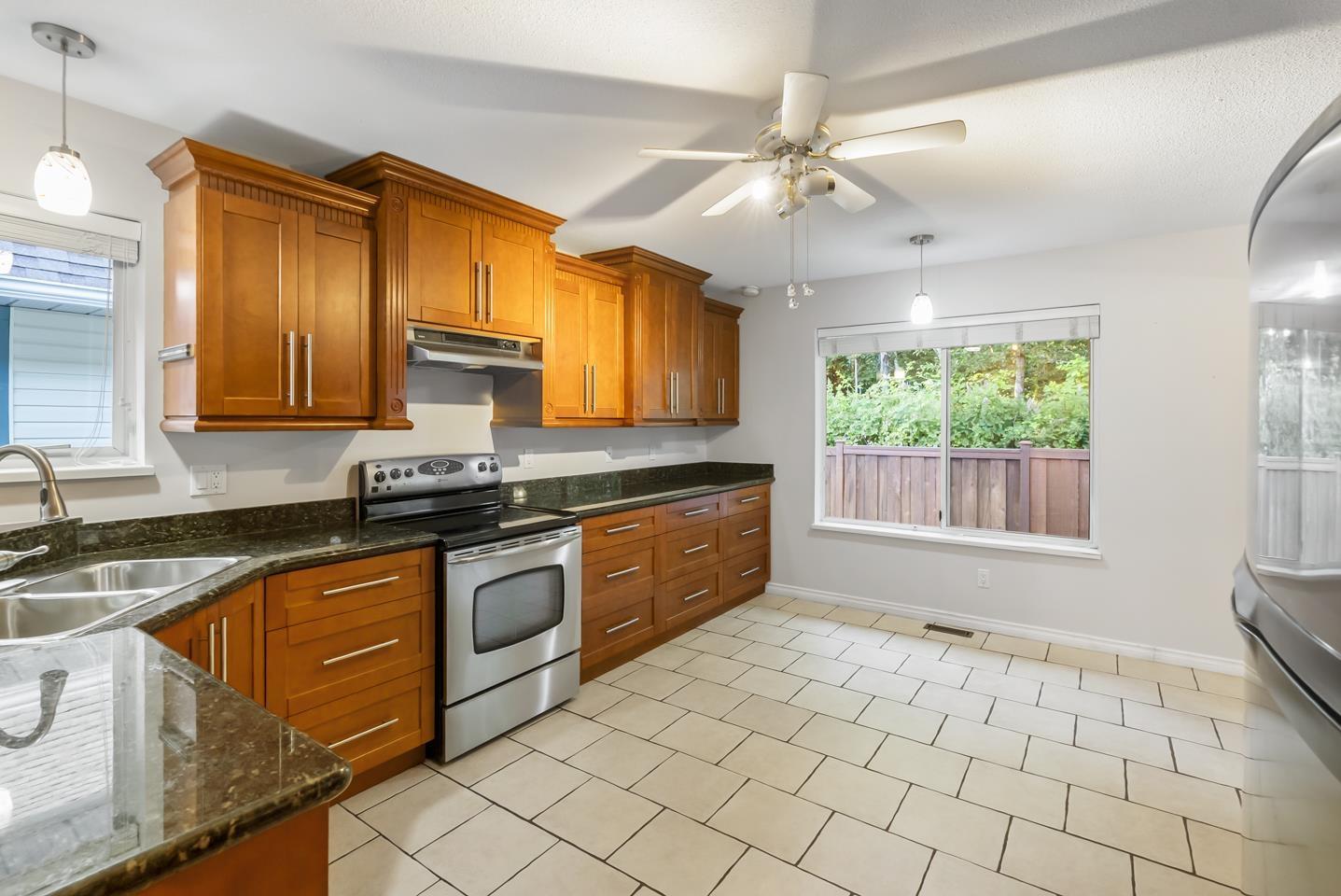 115 10172 141 Street, Surrey, British Columbia V3T 4P6 - Photo 3 - R3104959