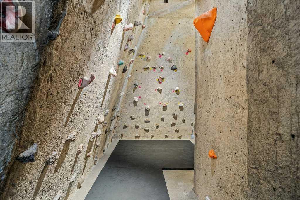 852 Lawrence Grassi Ridge, Canmore, Alberta  T1W 2Y6 - Photo 35 - A2295203