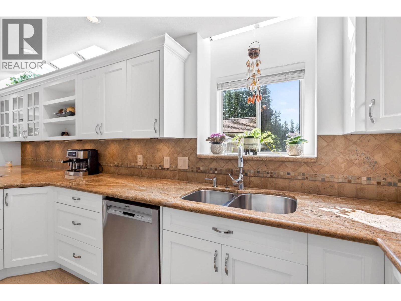 46a Deerwood Place, Port Moody, British Columbia  V3H 4X7 - Photo 16 - R3104674