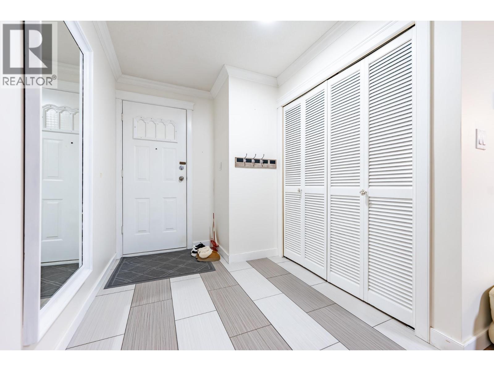 36 7540 Abercrombie Drive, Richmond, British Columbia  V6Y 3J8 - Photo 3 - R3104705