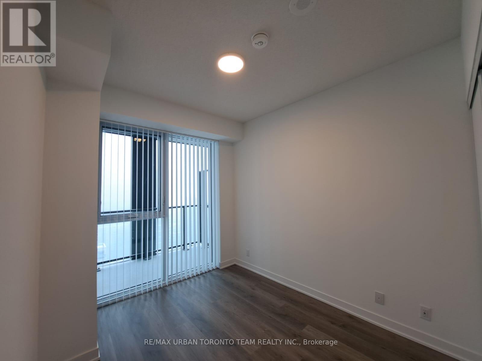 3016 - 180 Front Street E, Toronto, Ontario  M5A 0K9 - Photo 11 - C12937426