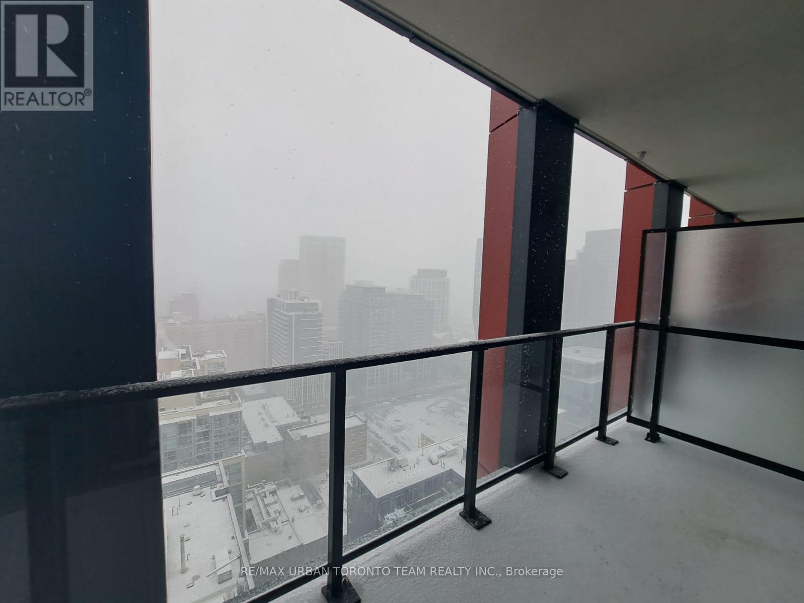 3016 - 180 Front Street E, Toronto, Ontario  M5A 0K9 - Photo 8 - C12937426