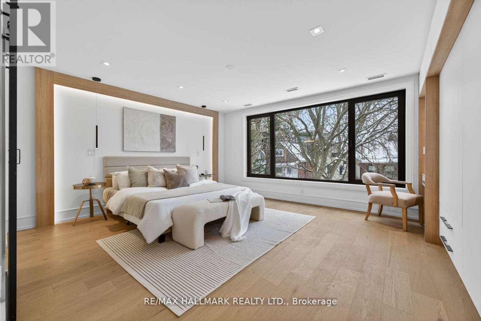 10 Wheeler Avenue, Toronto, Ontario  M4L 3V2 - Photo 15 - E12937402