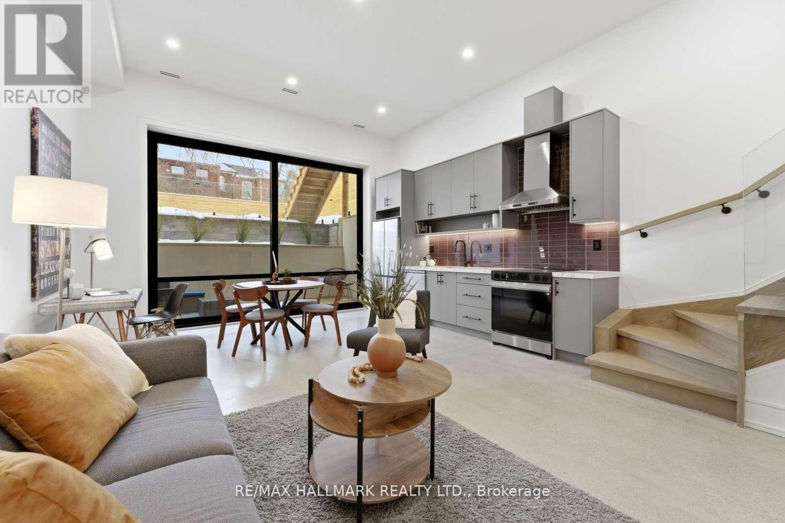 10 Wheeler Avenue, Toronto, Ontario  M4L 3V2 - Photo 34 - E12937402