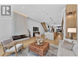 10 WHEELER AVENUE, Toronto, Ontario