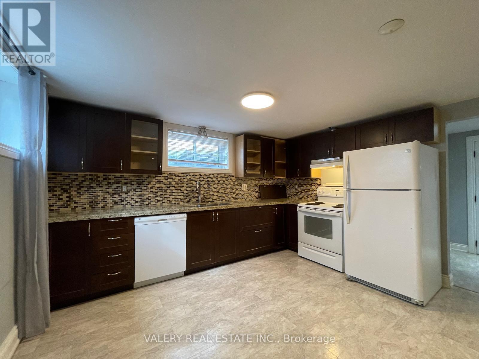 2 - 81 Parkway Crescent, Clarington, Ontario  L1C 1C2 - Photo 5 - E12937420