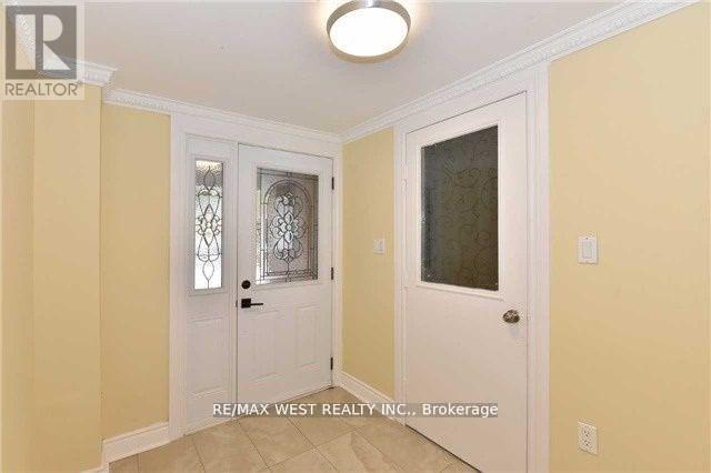 8 - 120 Murison Boulevard, Toronto, Ontario  M1B 2V6 - Photo 2 - E12937422