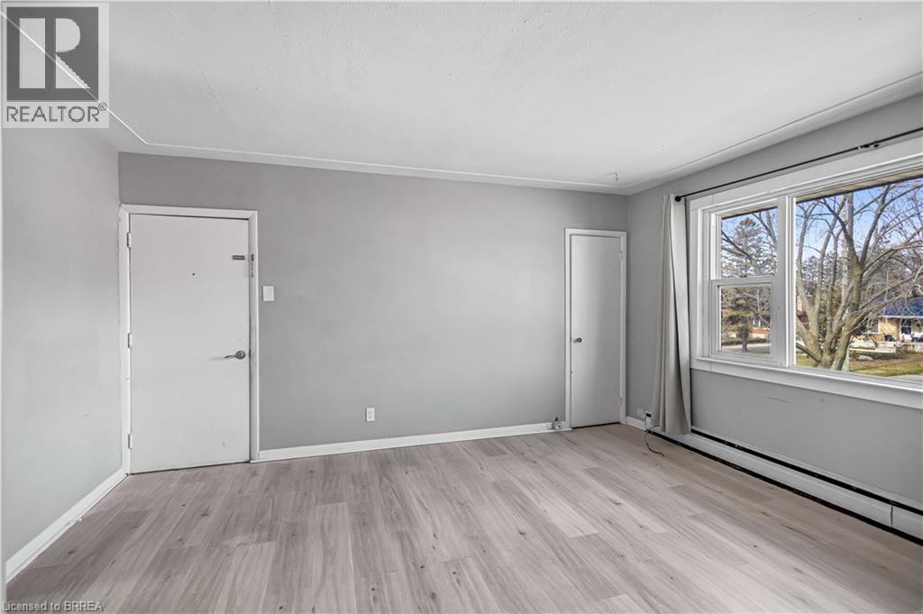 151 Siebert Avenue, Kitchener, Ontario  N2C 2A9 - Photo 4 - 40816292