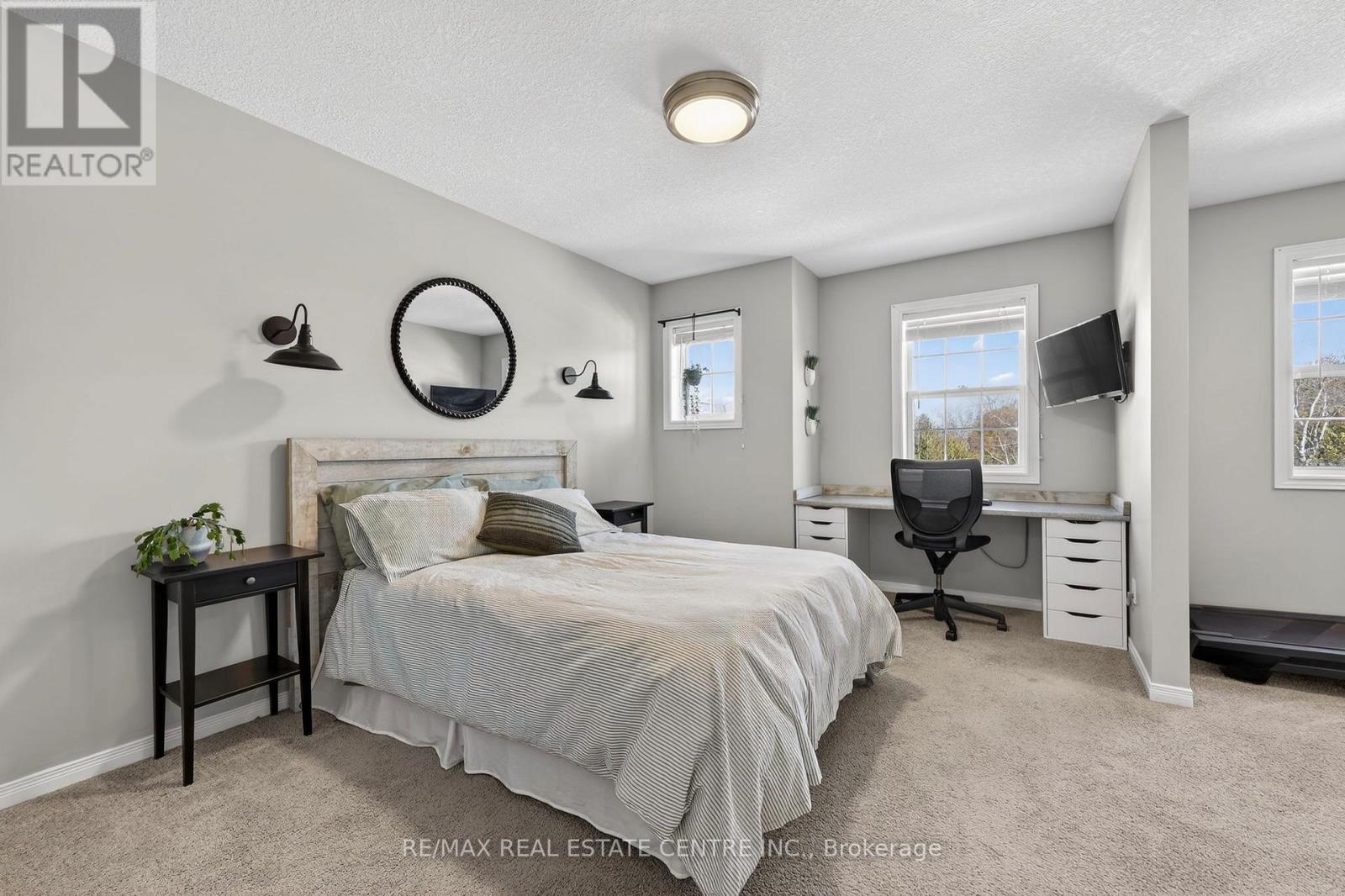 14 Sandringham Circle, Orangeville, Ontario  L9W 0A5 - Photo 32 - W12869334